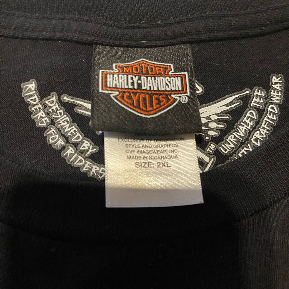 Harley-Davidson Black Tee with Pink Logo - Picture 2 of 3